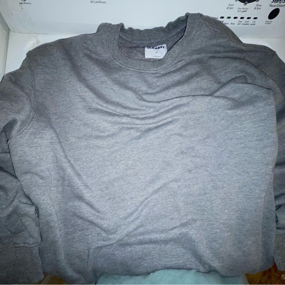 Old Navy Other - Men’s Old Navy gray sweater Size XL